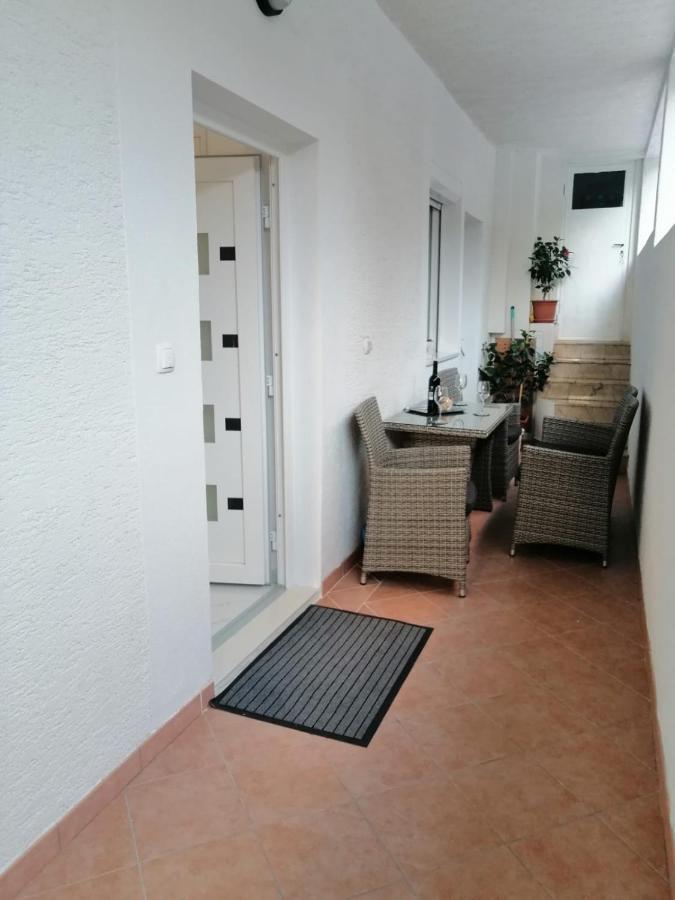 Apartmani Marivo Baska Voda Ngoại thất bức ảnh