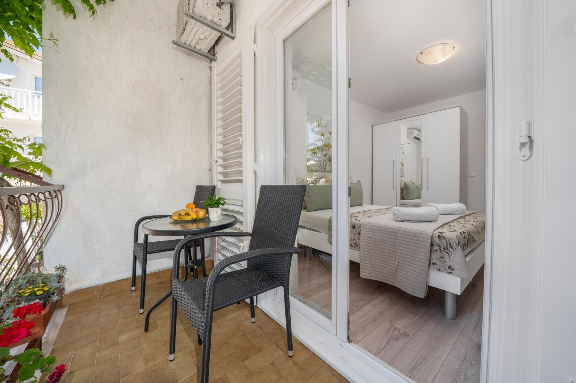 Apartmani Marivo Baska Voda Ngoại thất bức ảnh