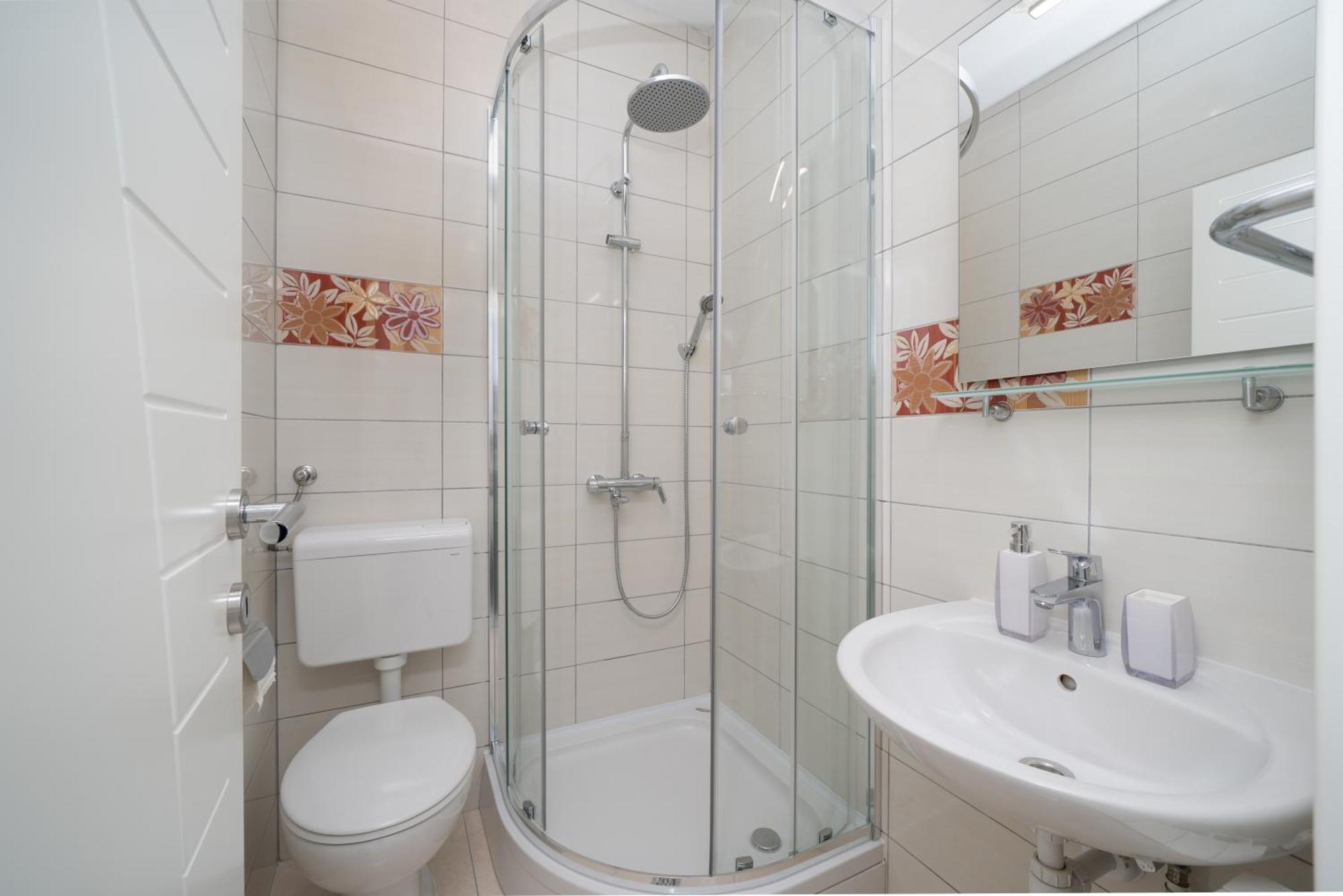 Apartmani Marivo Baska Voda Ngoại thất bức ảnh